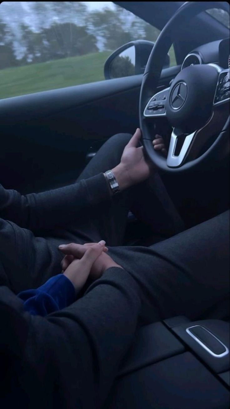 boyfriend and girlfriend in car